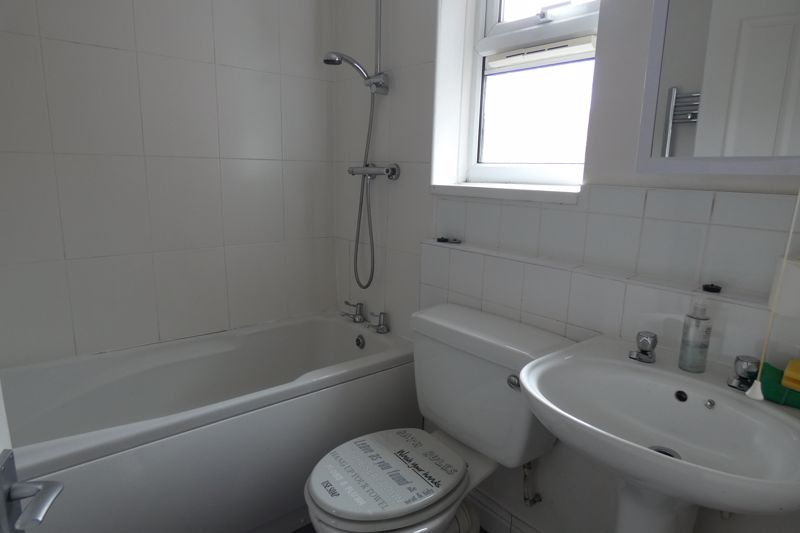 Ground Floor Bathroom- click for photo gallery